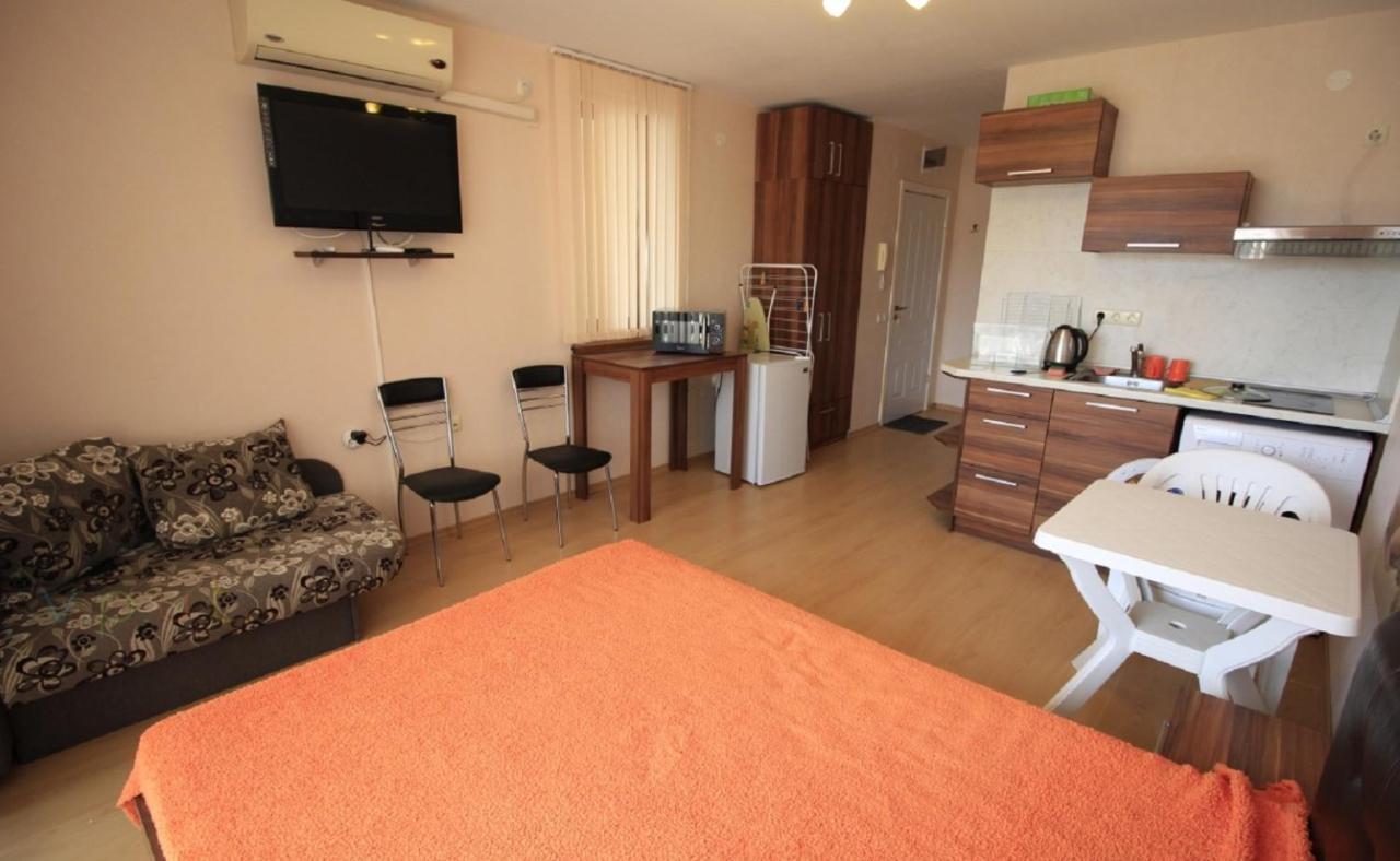 Sea View Apartment Prestige Fort Beach , Premier Fort Beach Свети Влас Екстериор снимка