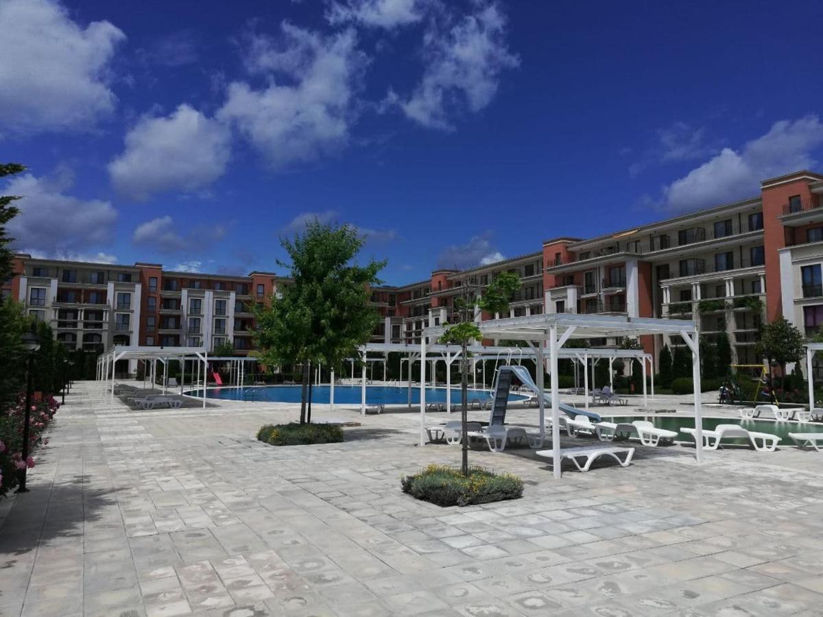 Sea View Apartment Prestige Fort Beach , Premier Fort Beach Свети Влас Екстериор снимка