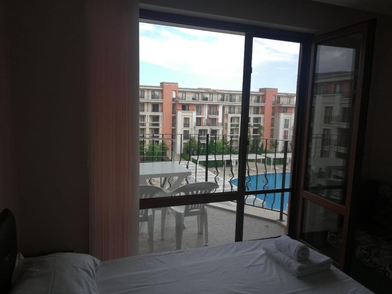 Sea View Apartment Prestige Fort Beach , Premier Fort Beach Свети Влас Екстериор снимка